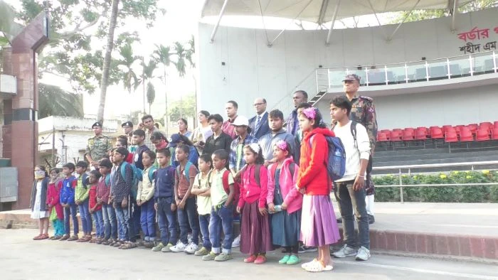 বেনাপোলে পাচারের শিকার ২৮ শিশুর স্বদেশ প্রত্যাবাসন